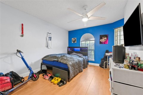 Condo in Tamarac, Florida, 2 bedrooms  № 2190083 - photo 13