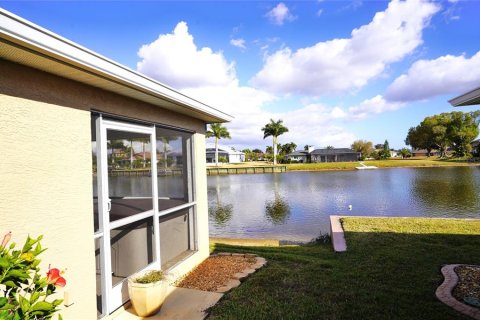 Villa ou maison à vendre à Arcadia, Floride: 2 chambres, 119.84 m2 № 2139900 - photo 4
