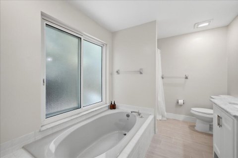 Villa ou maison à vendre à Port St. Lucie, Floride: 3 chambres, 180.23 m2 № 2309578 - photo 14