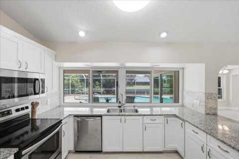 Villa ou maison à vendre à Port St. Lucie, Floride: 3 chambres, 180.23 m2 № 2309578 - photo 11