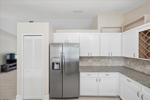 Villa ou maison à vendre à Port St. Lucie, Floride: 3 chambres, 180.23 m2 № 2309578 - photo 12
