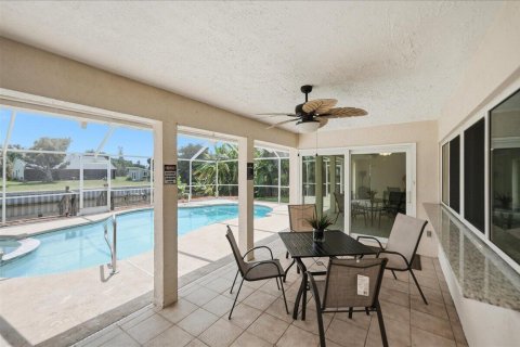Villa ou maison à vendre à Port St. Lucie, Floride: 3 chambres, 180.23 m2 № 2309578 - photo 22