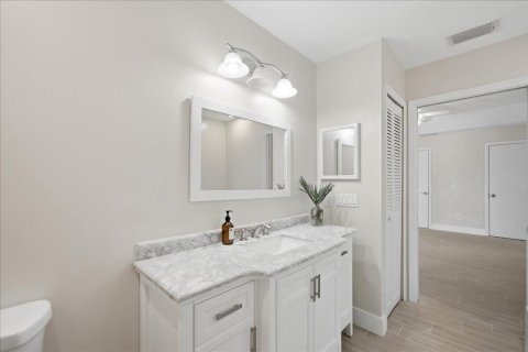 Villa ou maison à vendre à Port St. Lucie, Floride: 3 chambres, 180.23 m2 № 2309578 - photo 17