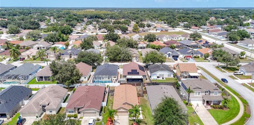 Villa ou maison à Lutz, Floride 3 chambres, 130.06 m2 № 2312680