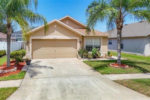 Villa ou maison à vendre à Lutz, Floride: 3 chambres, 130.06 m2 № 2312680 - photo 3