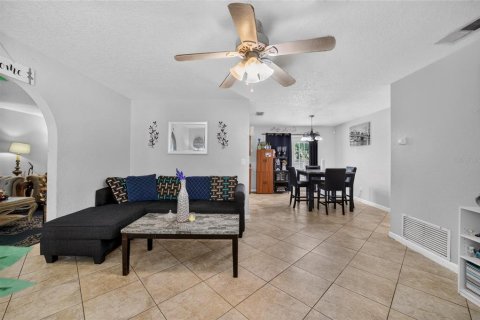 Villa ou maison à vendre à Ocala, Floride: 3 chambres, 127.74 m2 № 2208264 - photo 10
