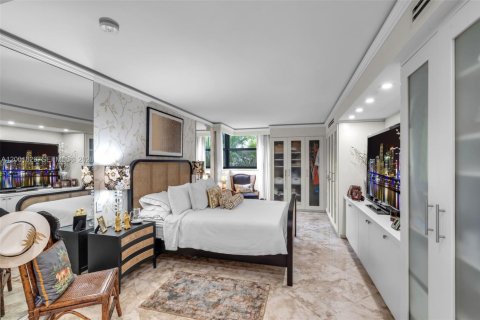 Condo in Key Biscayne, Florida, 2 bedrooms  № 2067680 - photo 15