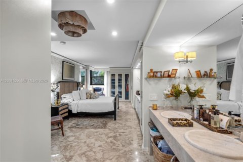 Condo in Key Biscayne, Florida, 2 bedrooms  № 2067680 - photo 14