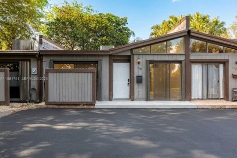 Touwnhouse à Miami, Floride 2 chambres, 103.31 m2 № 2045008