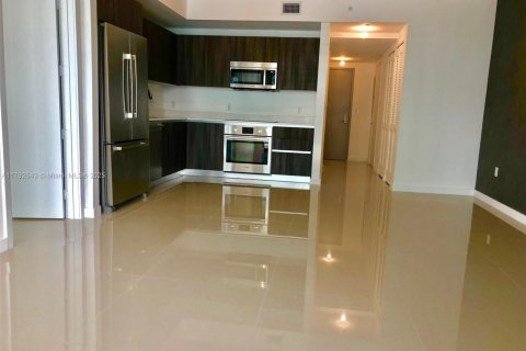 Copropriété à louer à Miami, Floride: 1 chambre, 81.75 m2 № 1977999 - photo 3