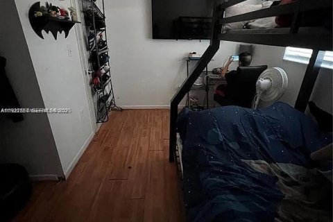 Copropriété à vendre à Miami, Floride: 3 chambres, 96.62 m2 № 1976687 - photo 12