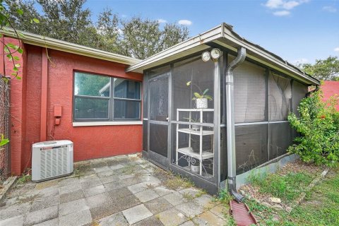 House in Pinellas Park, Florida 1 bedroom, 74.32 sq.m. № 1907472 - photo 24