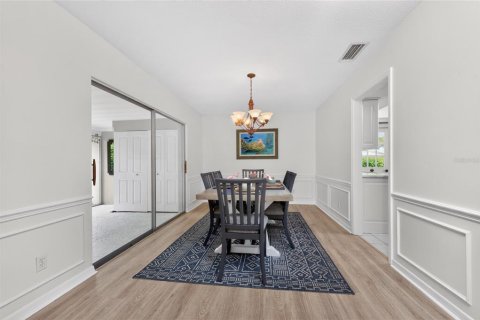 Villa ou maison à vendre à Englewood, Floride: 2 chambres, 135.92 m2 № 2415443 - photo 14