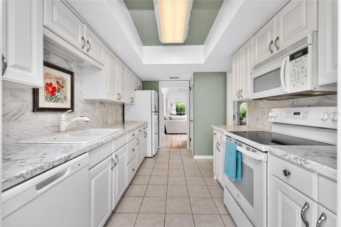 Villa ou maison à vendre à Englewood, Floride: 2 chambres, 135.92 m2 № 2415443 - photo 18