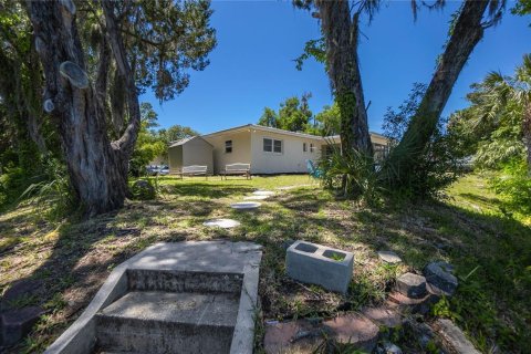 House in Crystal River, Florida 3 bedrooms, 113.71 sq.m. № 2214169 - photo 7