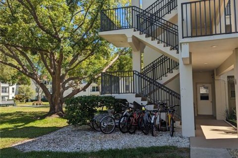 Condominio en venta en Dunedin, Florida, 2 dormitorios, 86.4 m2 № 970770 - foto 14