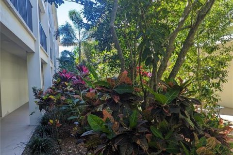 Condominio en venta en Dunedin, Florida, 2 dormitorios, 86.4 m2 № 970770 - foto 3