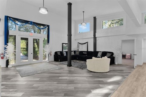 Villa ou maison à vendre à Webster, Floride: 2 chambres, 180.79 m2 № 2431779 - photo 19