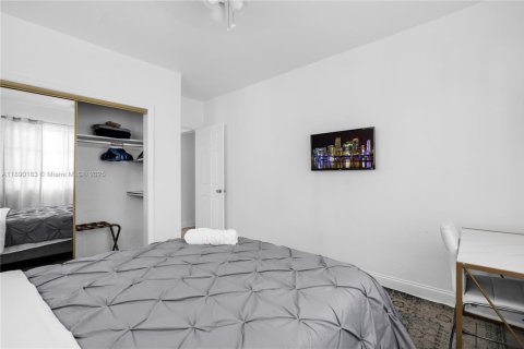 Снять в аренду виллу или дом в Майами, Флорида 2 спальни, 78.97м2, № 1947910 - фото 14