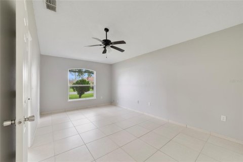 Villa ou maison à vendre à Kissimmee, Floride: 4 chambres, 153.47 m2 № 2413986 - photo 19