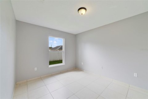 Villa ou maison à vendre à Kissimmee, Floride: 4 chambres, 153.47 m2 № 2413986 - photo 15