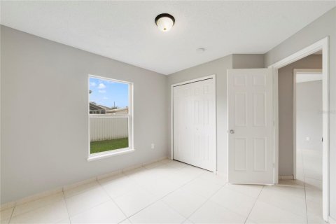 Villa ou maison à vendre à Kissimmee, Floride: 4 chambres, 153.47 m2 № 2413986 - photo 14