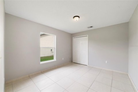 Villa ou maison à vendre à Kissimmee, Floride: 4 chambres, 153.47 m2 № 2413986 - photo 17