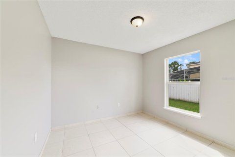 Villa ou maison à vendre à Kissimmee, Floride: 4 chambres, 153.47 m2 № 2413986 - photo 13