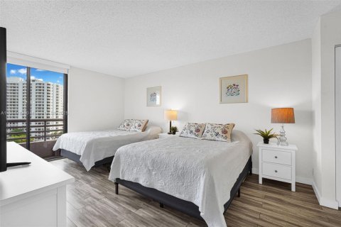 Купить кондоминиум в Авентура, Флорида 2 спальни, 118.08м2, № 1972383 - фото 25