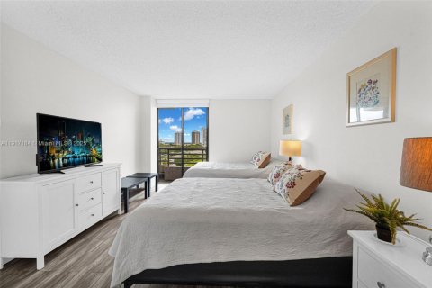 Купить кондоминиум в Авентура, Флорида 2 спальни, 118.08м2, № 1972383 - фото 24
