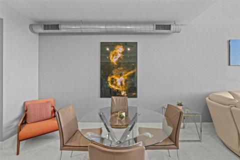 Condominio en venta en Orlando, Florida, 1 dormitorio, 89.84 m2 № 1584470 - foto 18