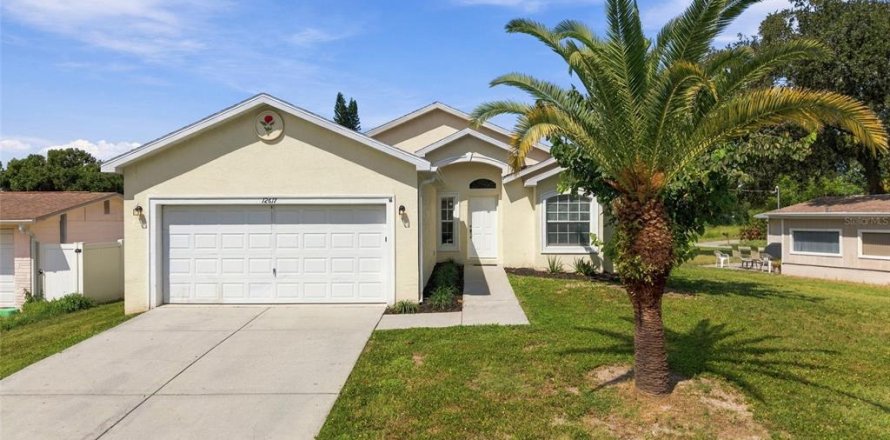 Villa ou maison à Hudson, Floride 3 chambres, 117.71 m2 № 2396137