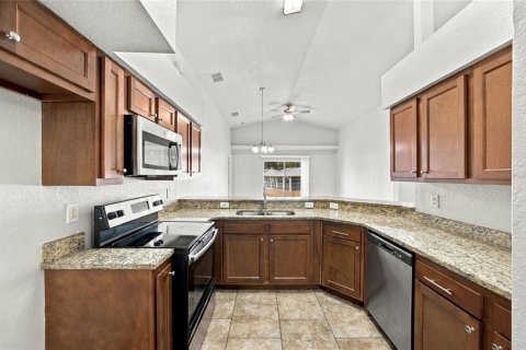 Villa ou maison à vendre à Hudson, Floride: 3 chambres, 117.71 m2 № 2396137 - photo 4