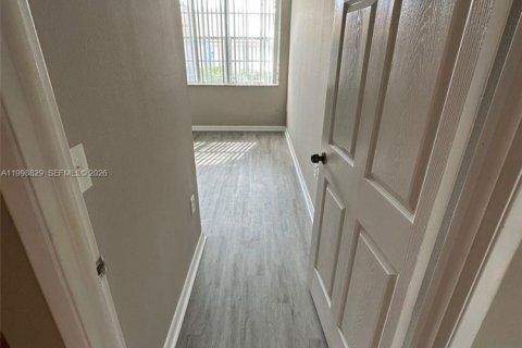 Condominio en alquiler en Boca Raton, Florida, 3 dormitorios, 117.8 m2 № 2060913 - foto 11