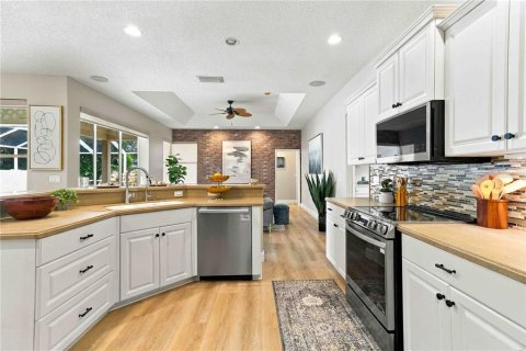 Villa ou maison à vendre à Sarasota, Floride: 4 chambres, 203.55 m2 № 2432578 - photo 22