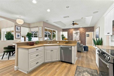 Villa ou maison à vendre à Sarasota, Floride: 4 chambres, 203.55 m2 № 2432578 - photo 23