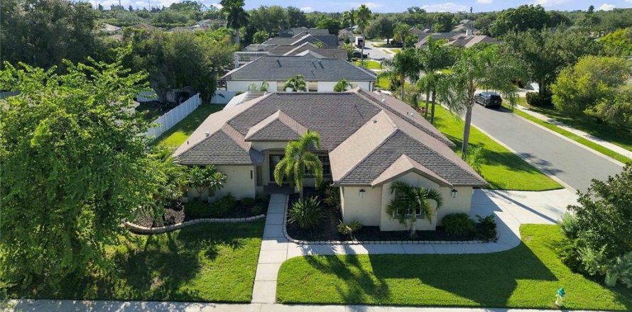Villa ou maison à Sarasota, Floride 4 chambres, 203.55 m2 № 2432578