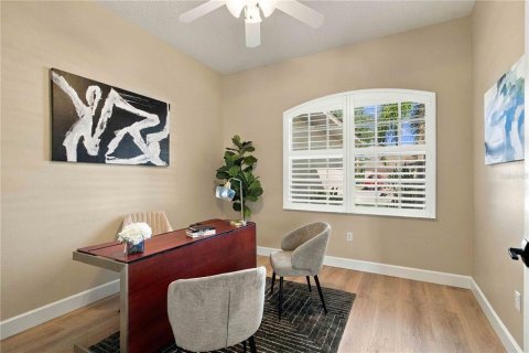 Villa ou maison à vendre à Sarasota, Floride: 4 chambres, 203.55 m2 № 2432578 - photo 13