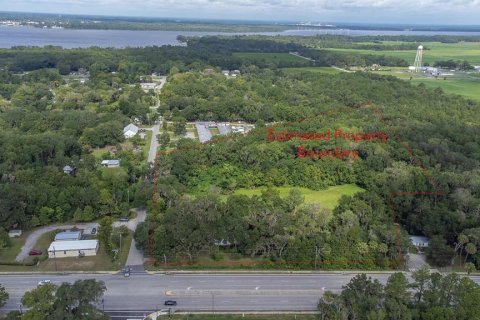 Casa en venta en East Palatka, Florida, 4 dormitorios, 164.99 m2 № 2277291 - foto 5
