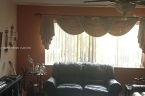 Condo in Homestead, Florida, 2 bedrooms  № 2076807 - photo 5