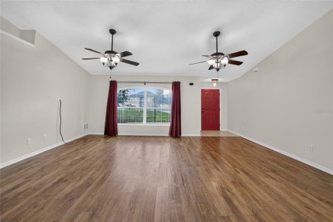 House in Ocala, Florida 3 bedrooms, 161.56 sq.m. № 2155846 - photo 9