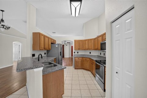 House in Ocala, Florida 3 bedrooms, 161.56 sq.m. № 2155846 - photo 21