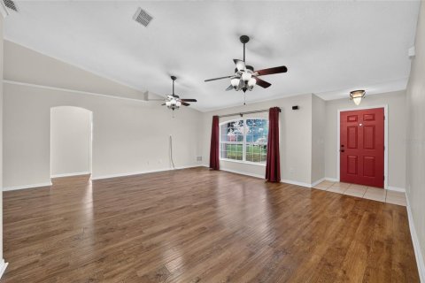 House in Ocala, Florida 3 bedrooms, 161.56 sq.m. № 2155846 - photo 8