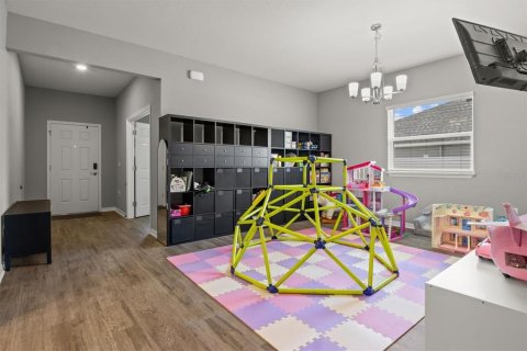 Villa ou maison à vendre à Winter Haven, Floride: 4 chambres, 220.09 m2 № 1747008 - photo 6