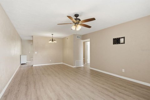 Copropriété à louer à Clearwater, Floride: 2 chambres, 102.19 m2 № 2092295 - photo 10