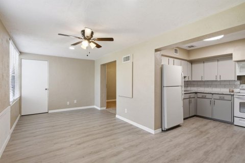 Copropriété à louer à Clearwater, Floride: 2 chambres, 102.19 m2 № 2092295 - photo 17