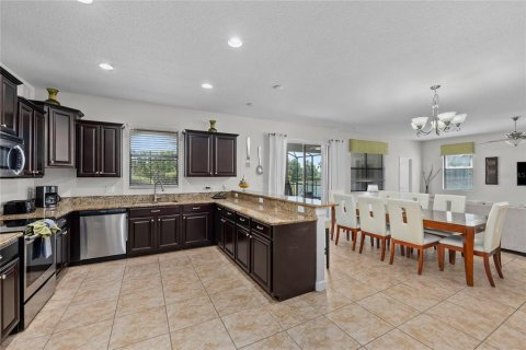 Villa ou maison à vendre à Davenport, Floride: 6 chambres, 363.15 m2 № 1735225 - photo 21