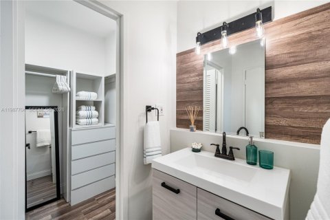 Снять в аренду кондоминиум в Майами-Бич, Флорида 51.1м2, № 2048974 - фото 7