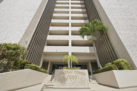 Condo in South Pasadena, Florida, 2 bedrooms № 2230921