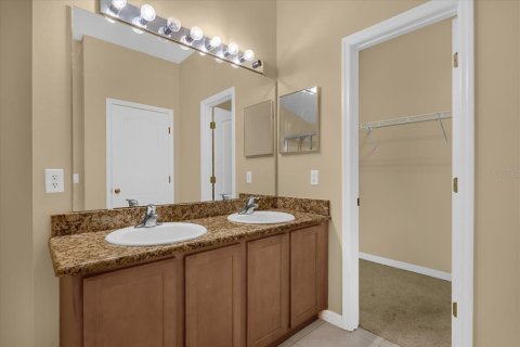 Copropriété à vendre à Apopka, Floride: 3 chambres, 185.62 m2 № 2157621 - photo 13
